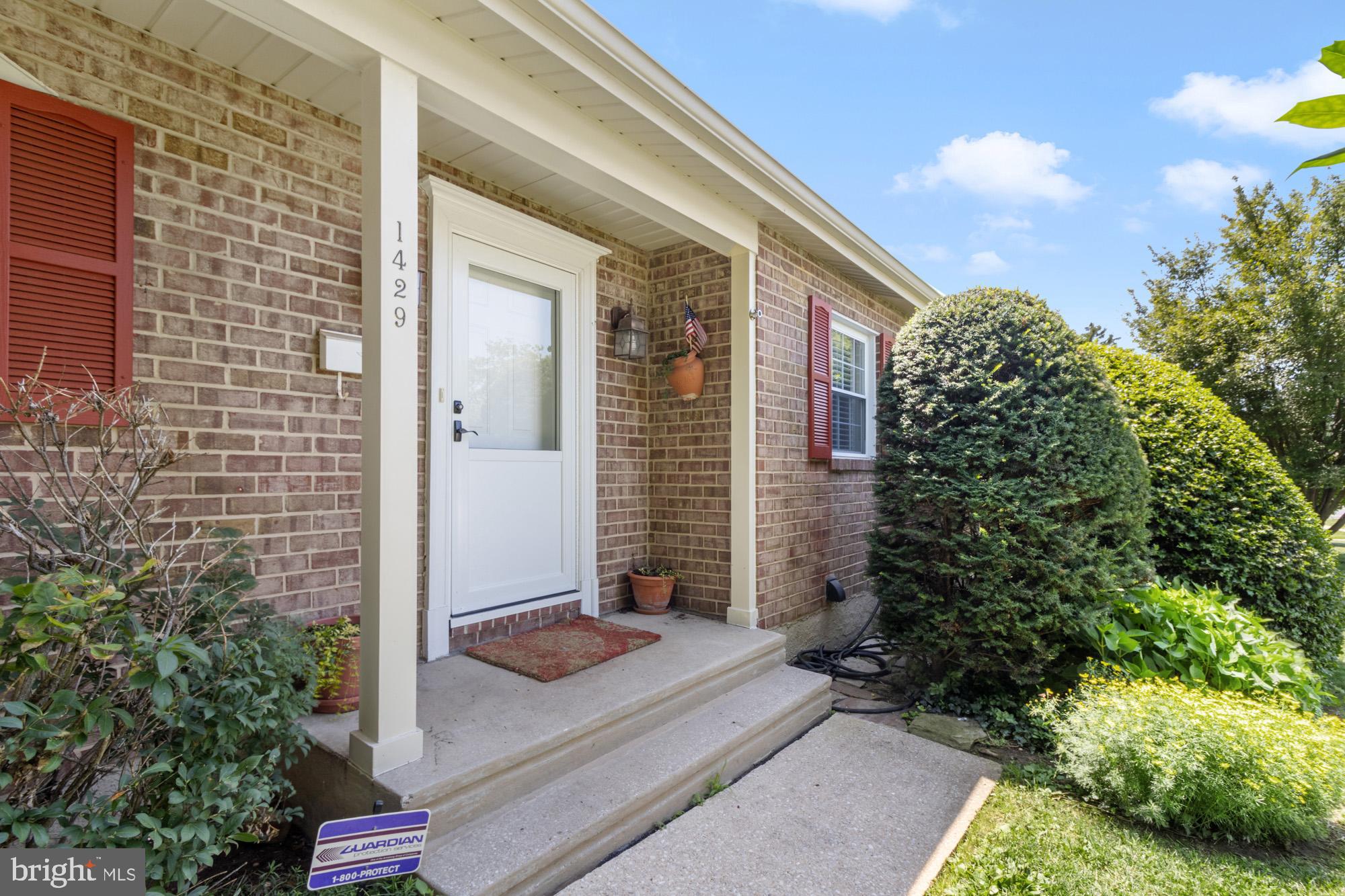 Beautifully Renovated Rancher in Sought-After Westview Park!
This charming 3-bedroom, 2-full-bath rancher is move-in ready and filled with natural light, offering comfort, style, and convenience in a fantastic location—right across from Western Hills Park and just a short commute to downtown Baltimore.
Step into a bright, updated main level featuring a renovated white kitchen with stainless steel appliances, a breakfast bar, and an open layout to the dining room—perfect for everyday living and entertaining. The spacious living room and bedrooms are filled with sunlight, and hardwood floors lie beneath the carpet, ready to be uncovered. A beautifully renovated hall bath adds to the home's fresh, modern feel.
The large finished lower level includes a cozy fireplace, a full bath, and walk-out access through sliding glass doors to the professionally landscaped backyard. Enjoy the privacy of your outdoor oasis, complete with a patio and an expansive deck—ideal for summer barbecues and gatherings.
Additional highlights include a new front and storm door, fresh paint throughout, and a spacious storage/laundry room with plenty of room to organize.
Don’t miss this rare opportunity to own a well-maintained, stylish home in a prime location!