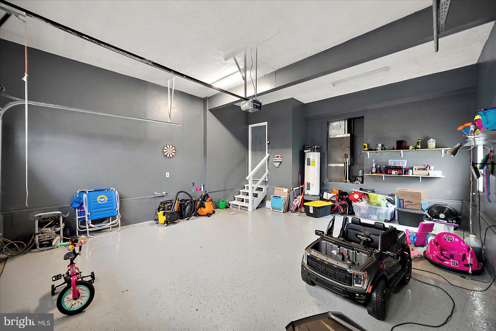 EAST FIELD - Residential