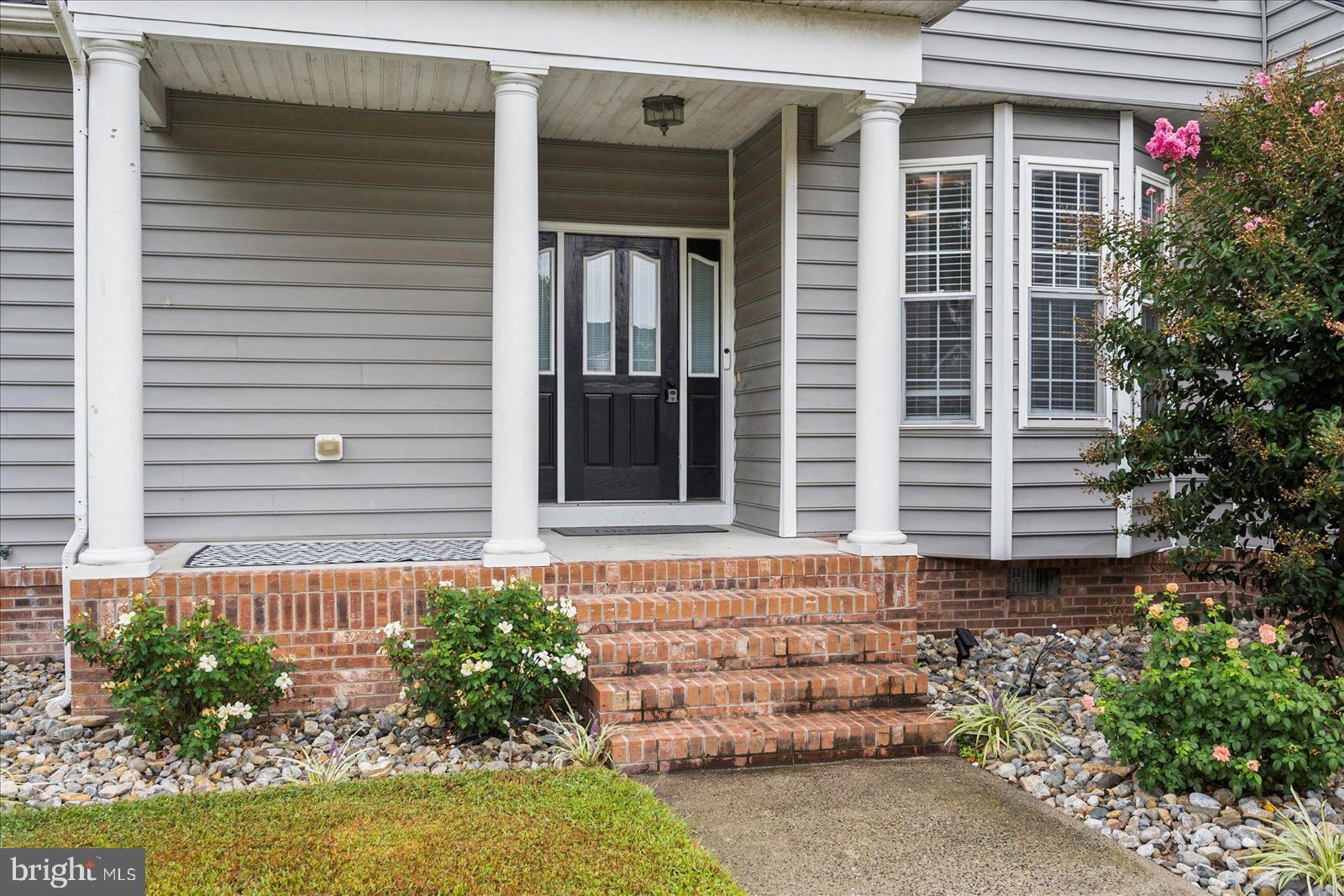 EAST FIELD - Residential