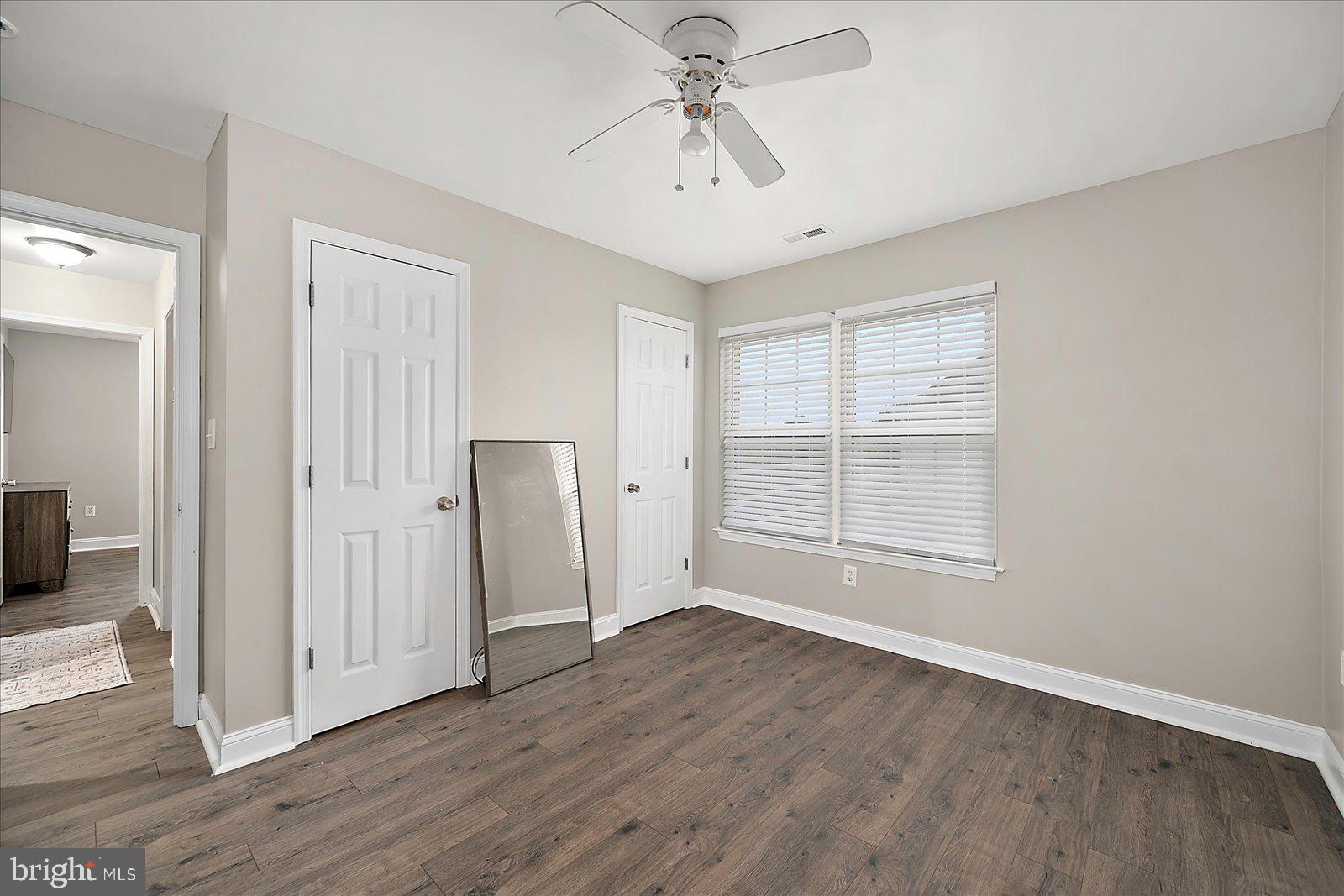 EAST FIELD - Residential