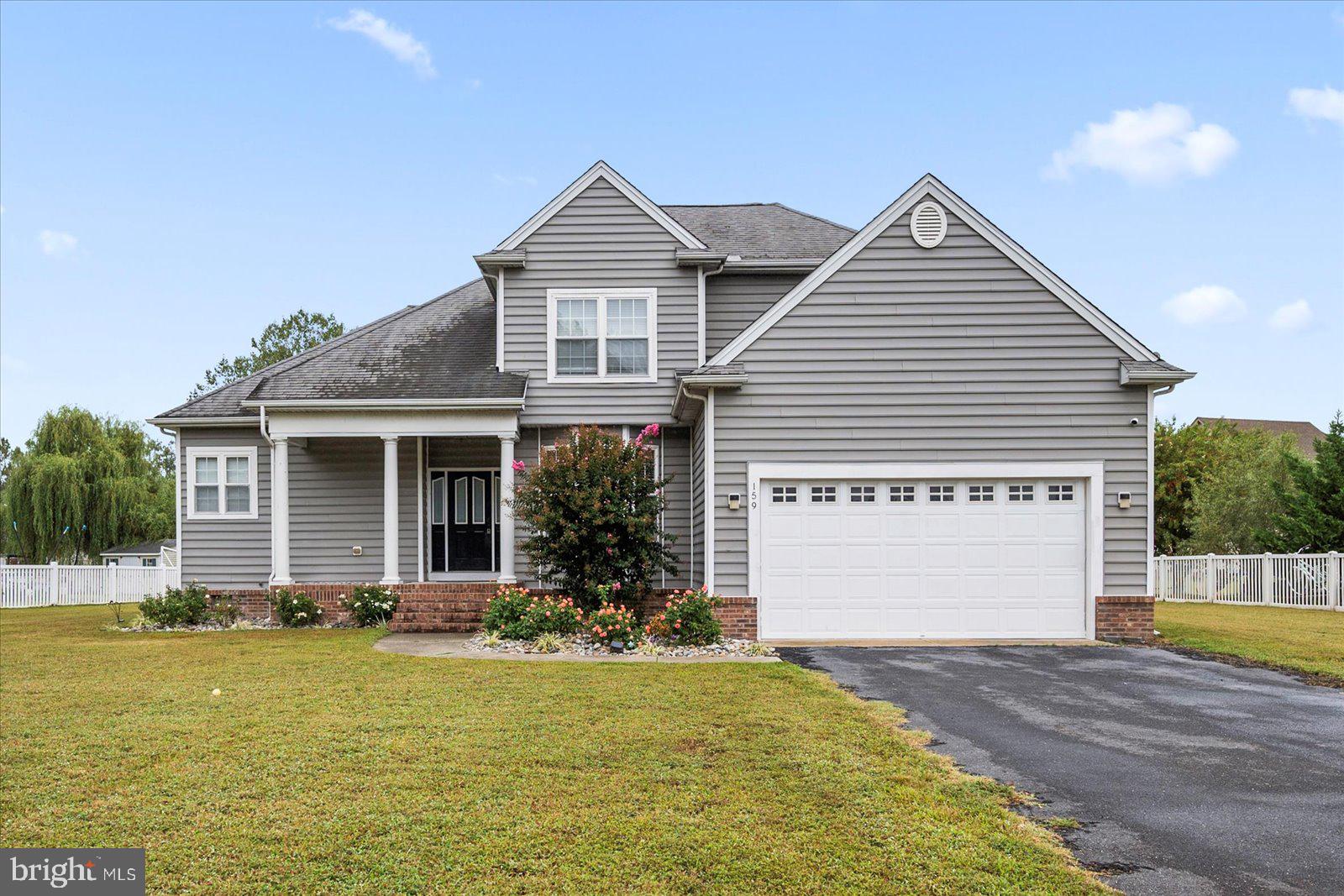 EAST FIELD - Residential