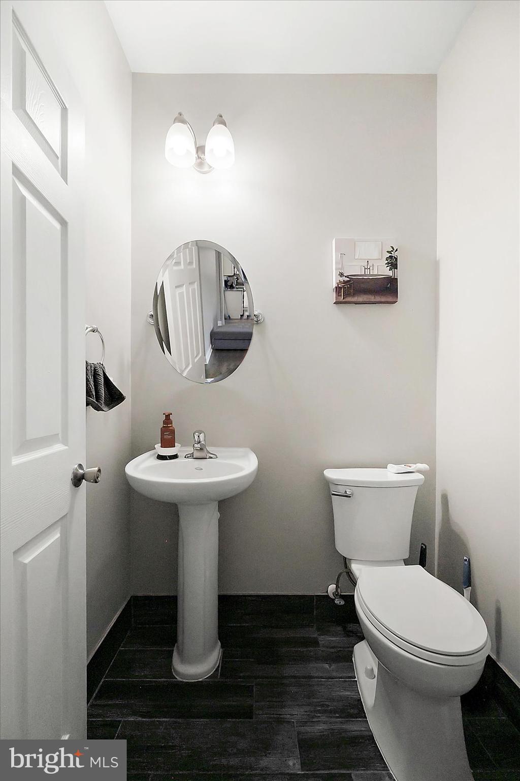 EAST FIELD - Residential