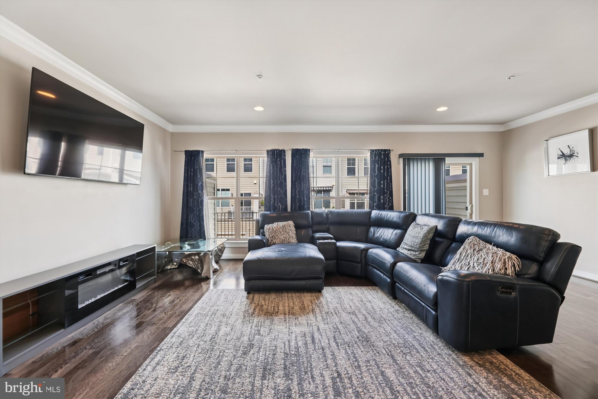 10610 OBSERVATORY PLACE