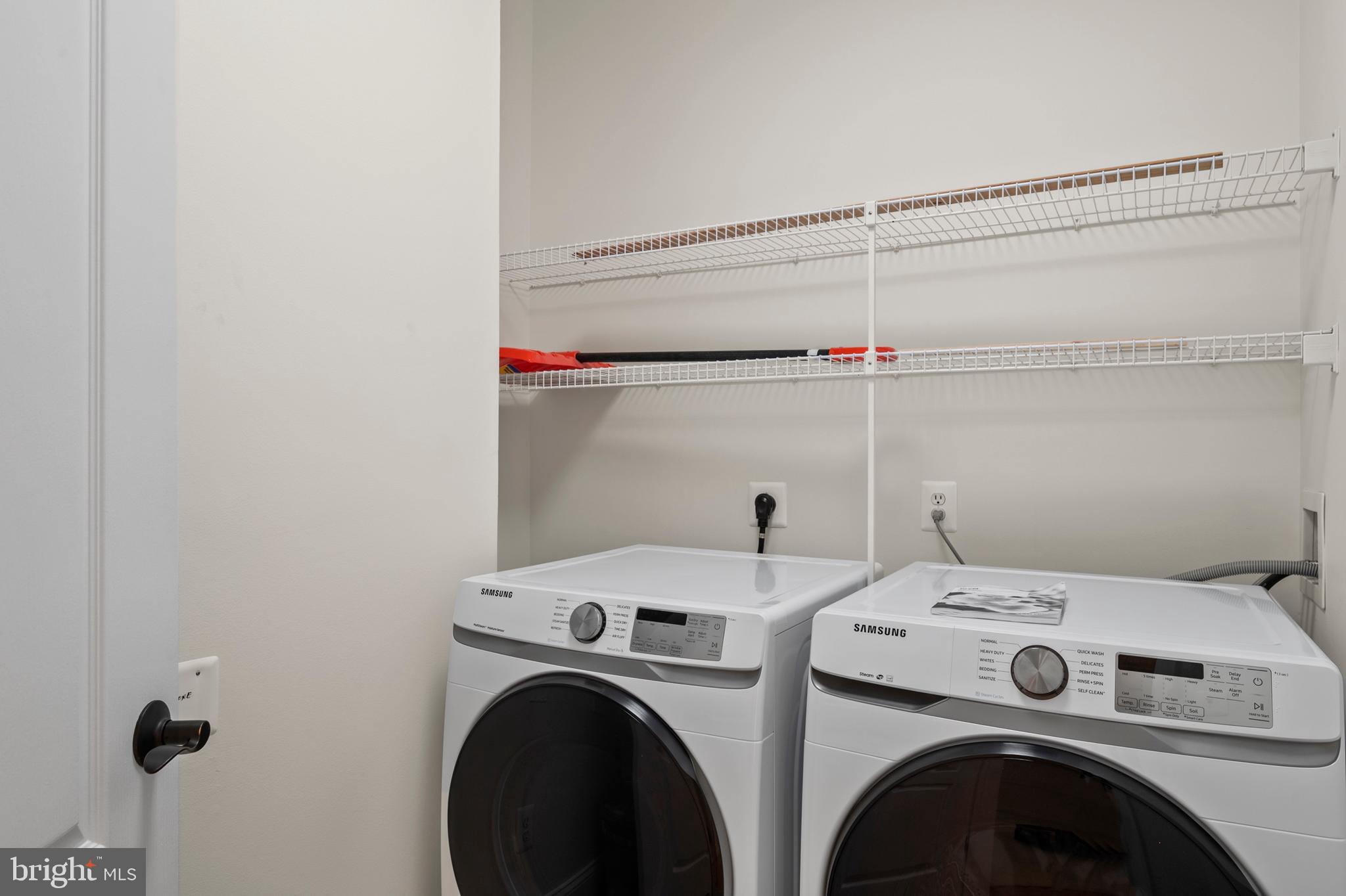 FAIRWAY HILLS - Residential Lease