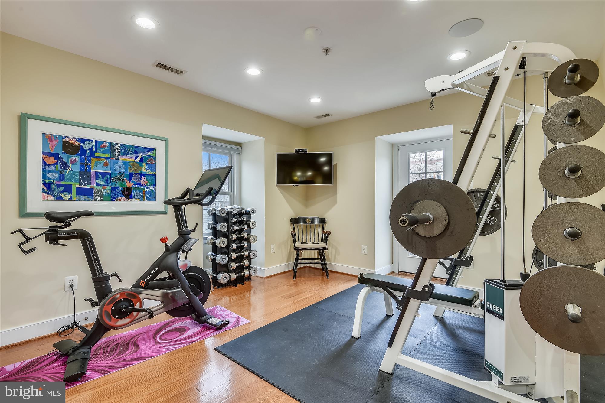 MURRAY HILL - Residential