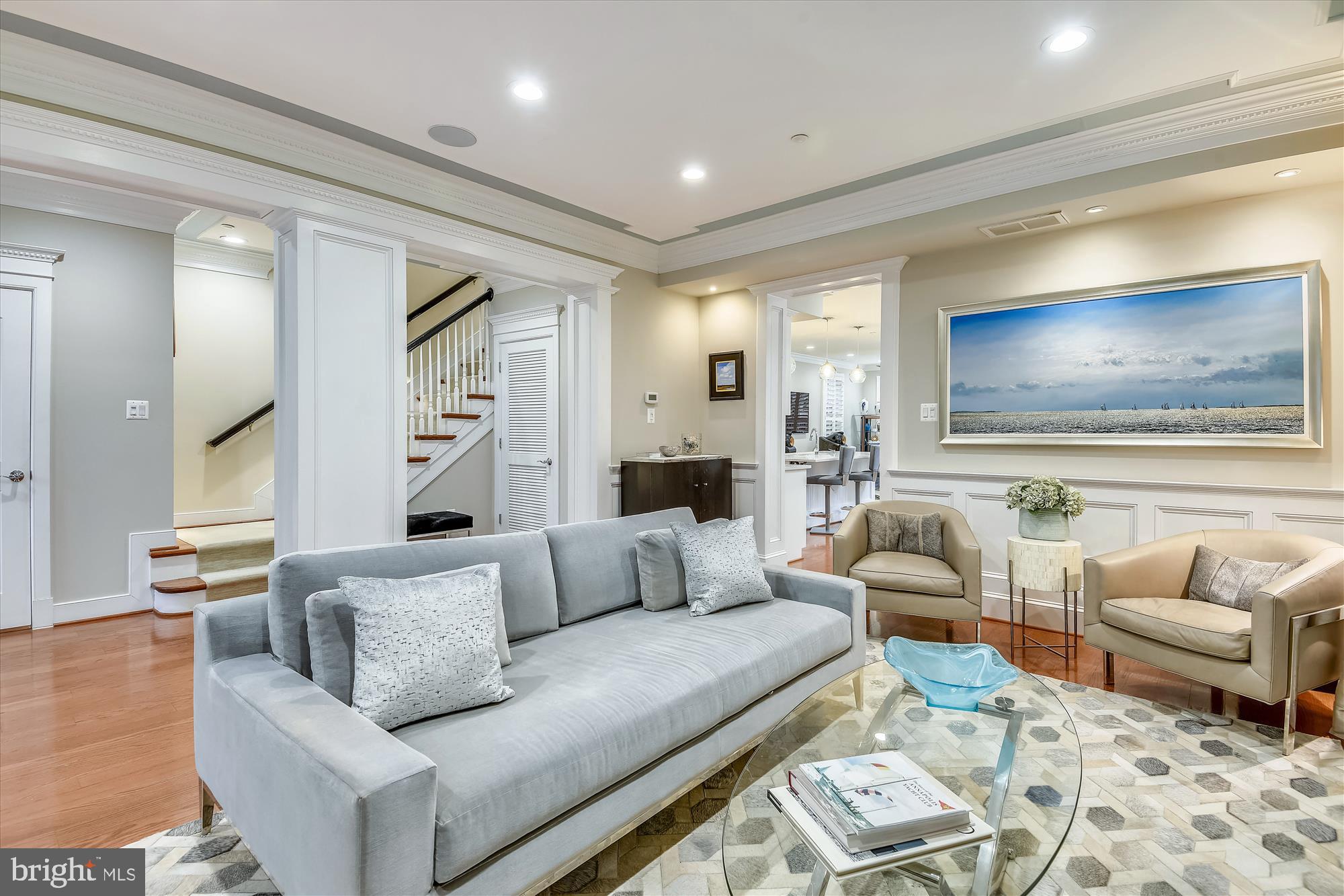 MURRAY HILL - Residential