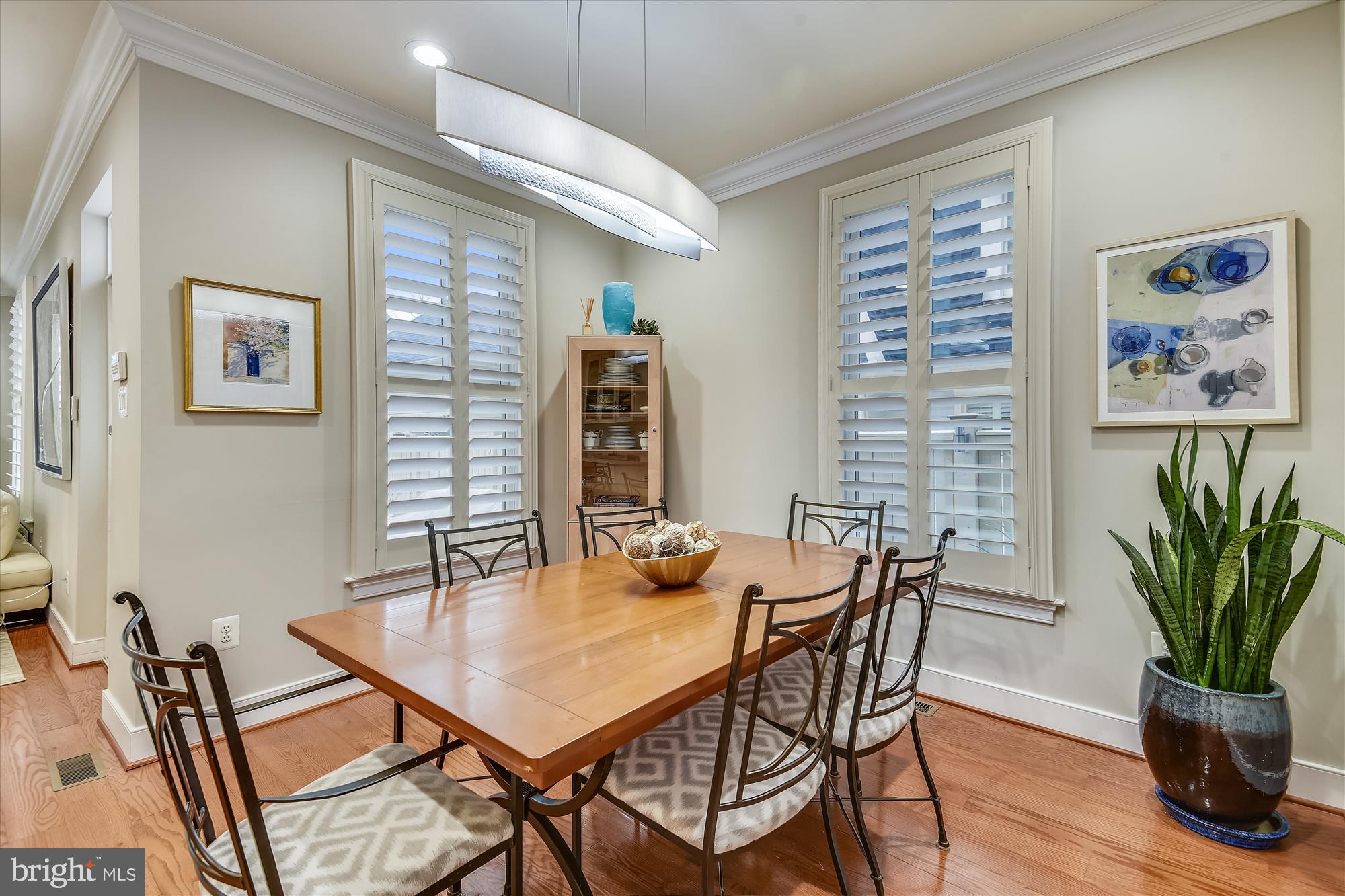 MURRAY HILL - Residential