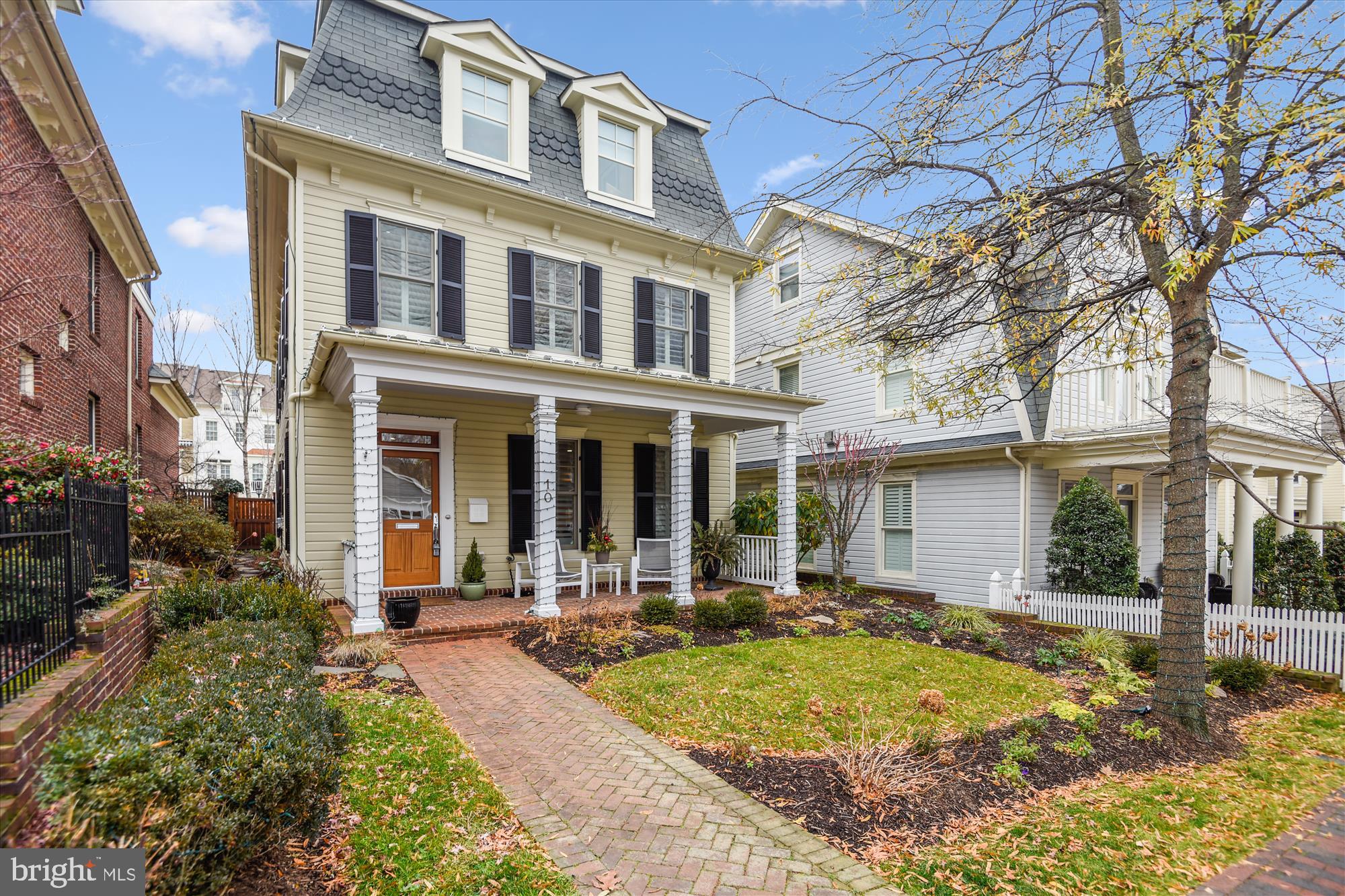 MURRAY HILL - Residential