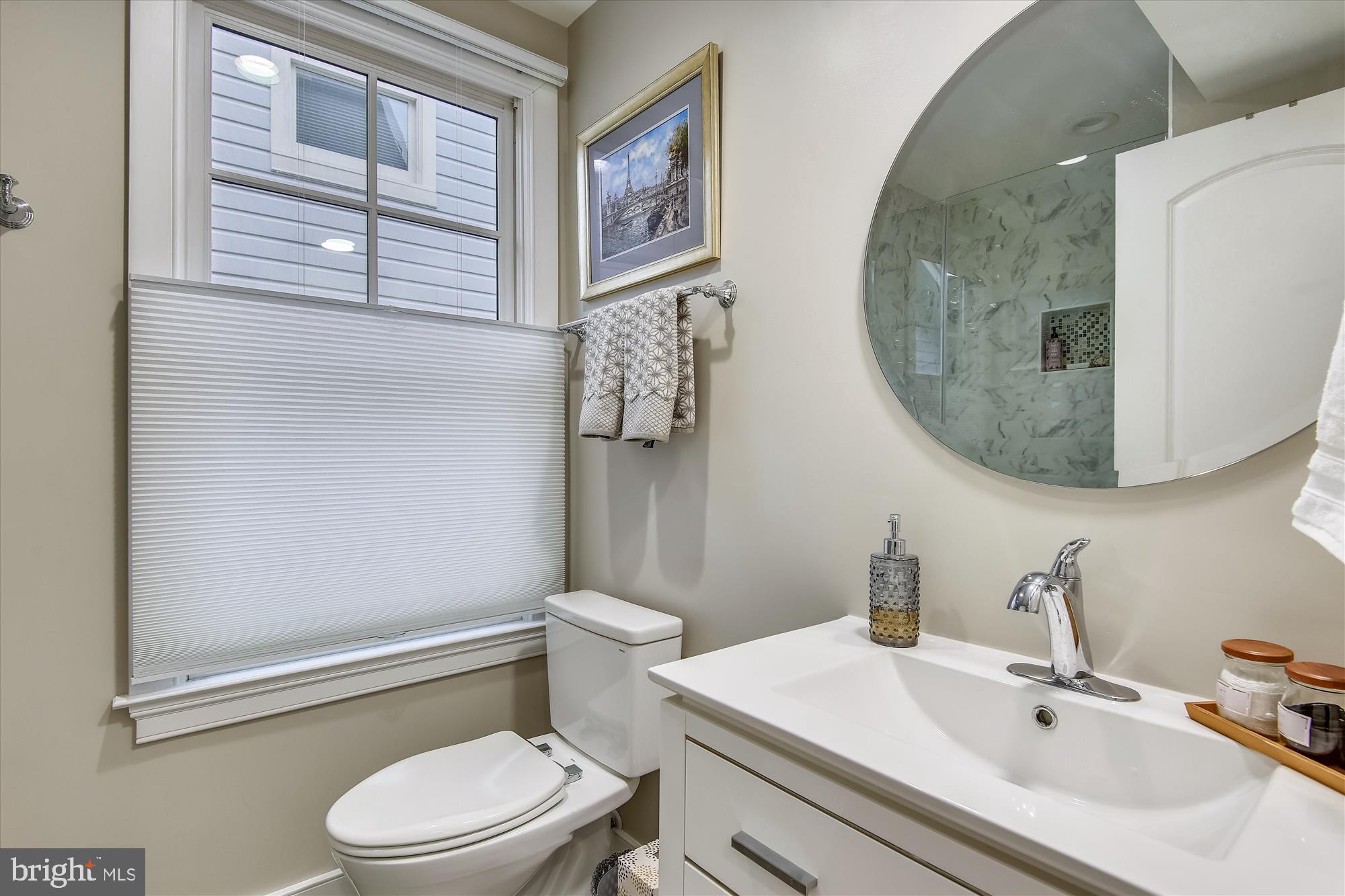 MURRAY HILL - Residential