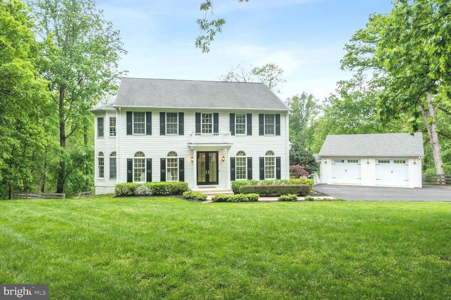 Country oasis conveniently located to everything!

4 min to Great Falls Village, 8 min to Reston Town Center, 10 min to Tysons Corner, 15 min to Dulles Airport, 
30 min to downtown DC and/or Ronald Reagan airport -Langley School Pyramid- 

Rare opportunity to live in this newly updated custom-built home nestled in a 2+ acre lot at the end of cul-de-sac overlooking a beautiful private lake. Enjoy the sounds of nature from the newly added expansive screened-in sunroom porch and spectacular views from the house, large terrace and verandas. New updates include , recently refinished hardwood flooring,  fully renovated basement with bedroom, full bath, and wet bar, interior paint throughout, new windows, new Washer/Dryer, new Cafe Refrigerator, new entry doors & garage doors, yard expansion, lake renovation, new deck, new carpeting, recessed lighting throughout and more! 
5 sunny and beautiful appointed bedrooms with large windows to enjoy the views,4.5 baths. 2-car extended garage. BONUS- Independent guesthouse with full kitchen, dining, living area, bedroom area with walk-in closet and full bath, can be use as in law or au pair suite, and as 6th bedroom.
Pets -allowed case by case basis