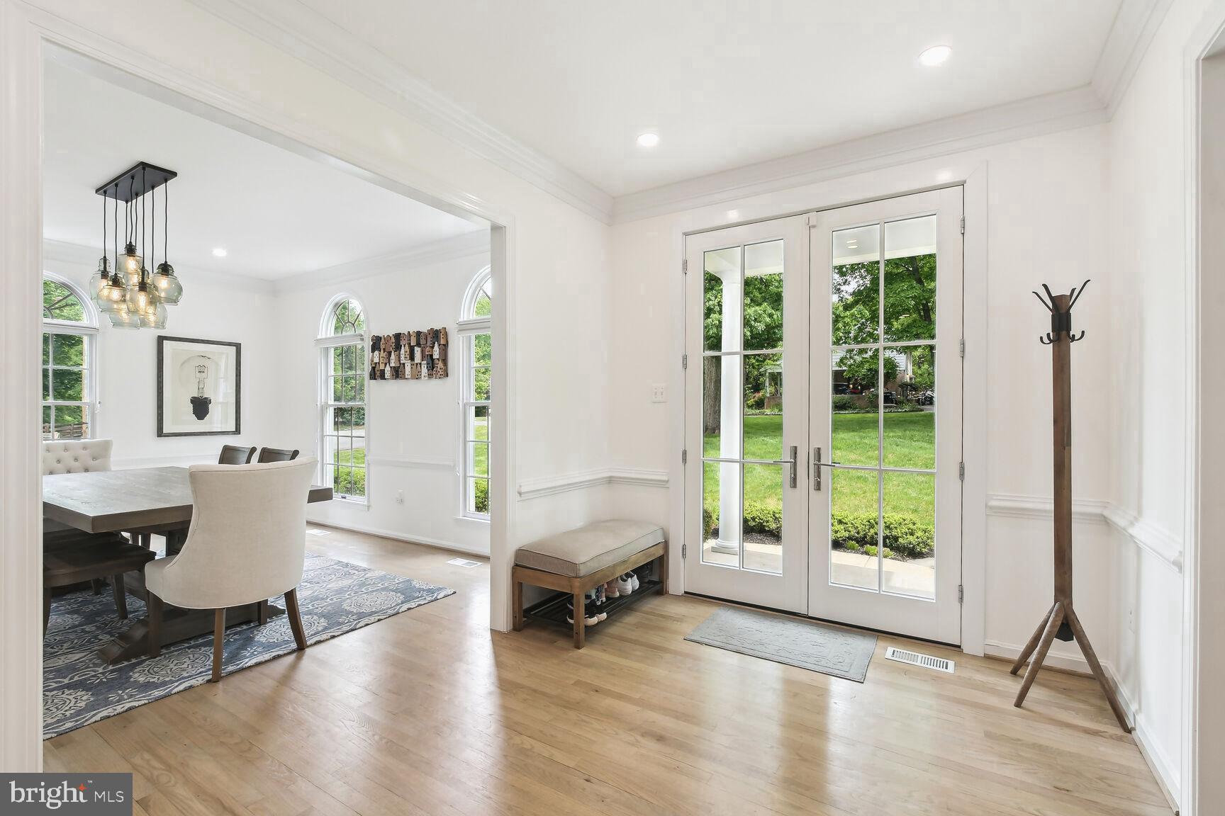 LOCKMEADE - Residential Lease