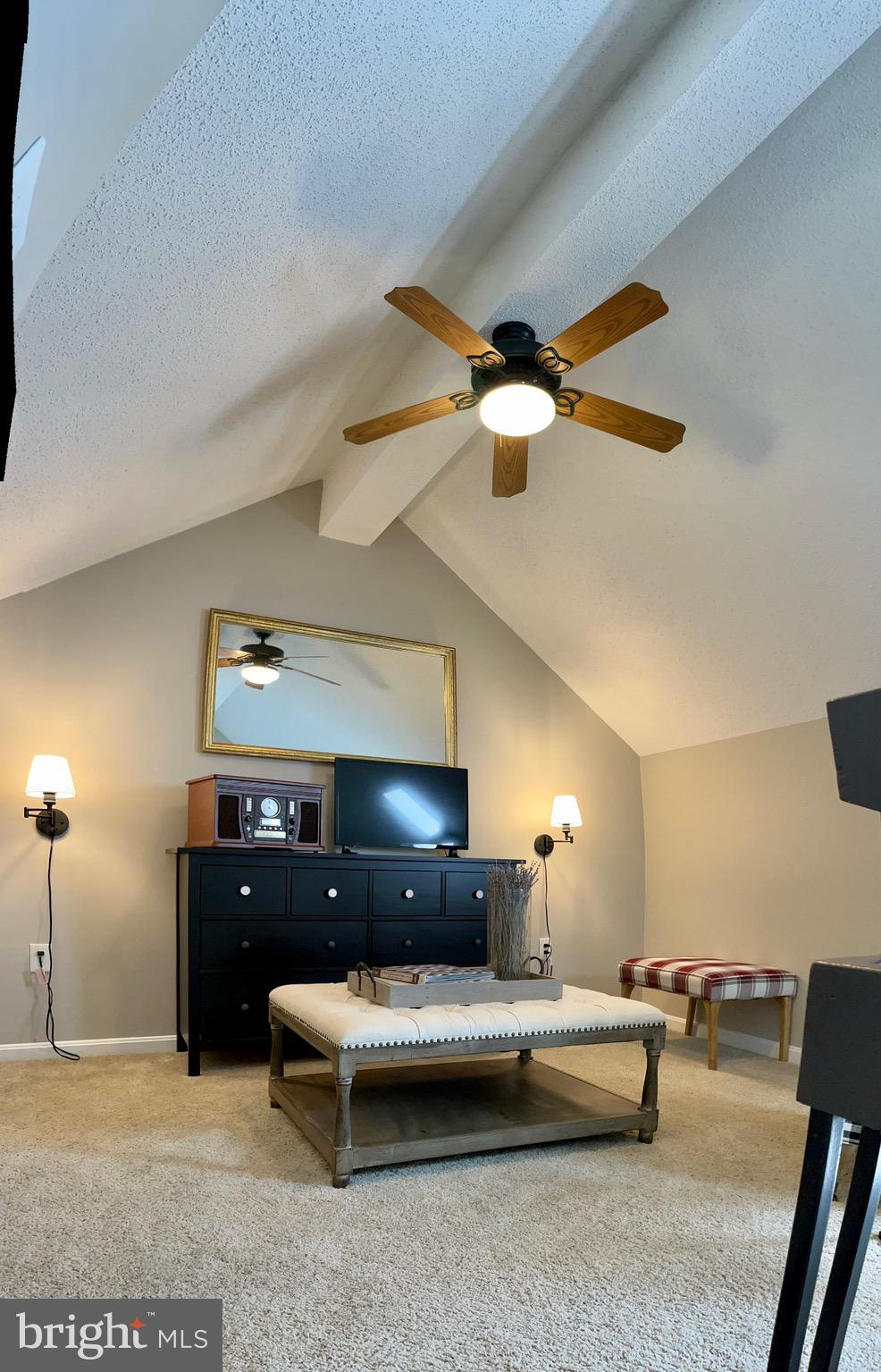 THE TIERS OF LAUREL LAKE - Residential