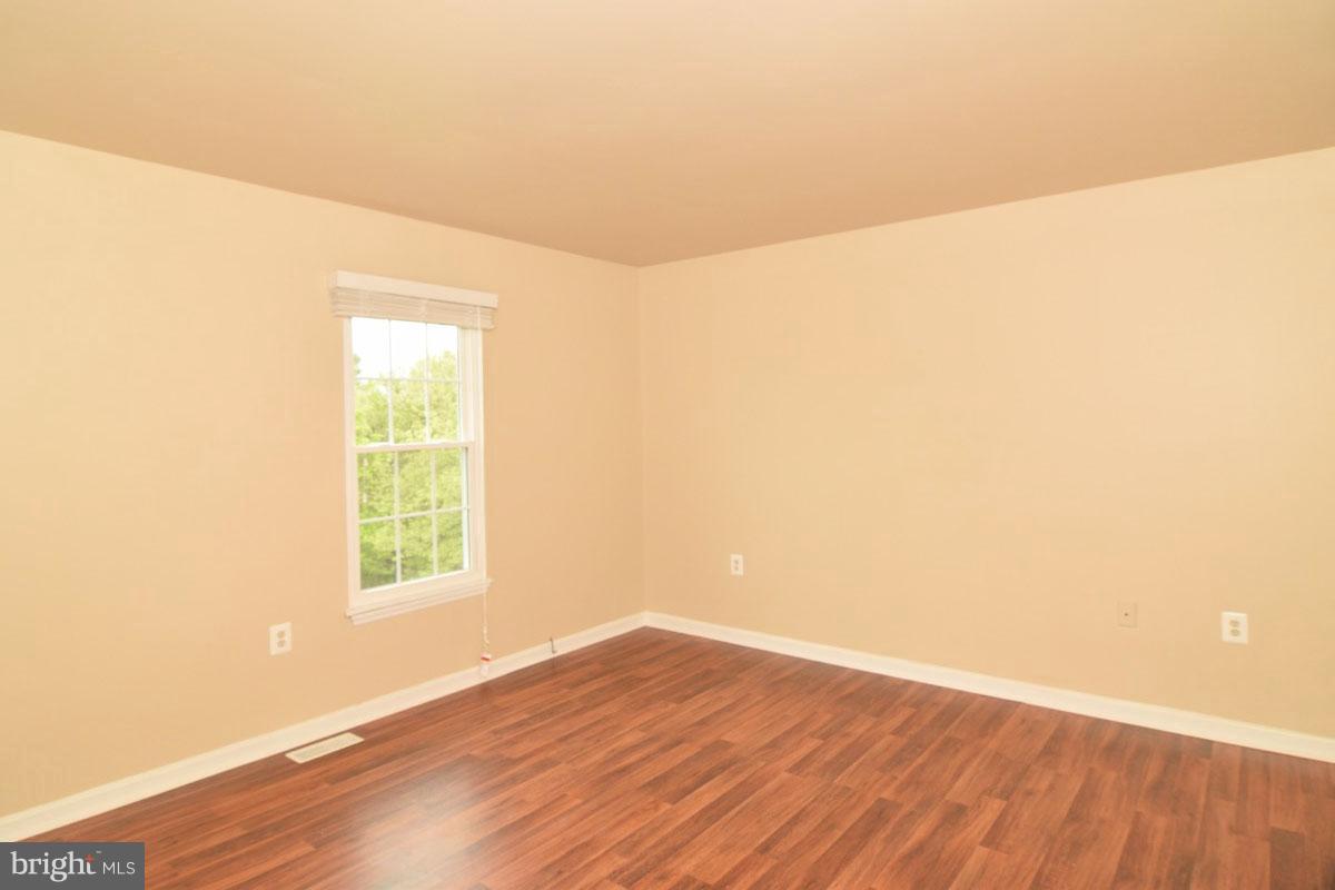 DAMASCUS VALLEY PARK - Residential Lease