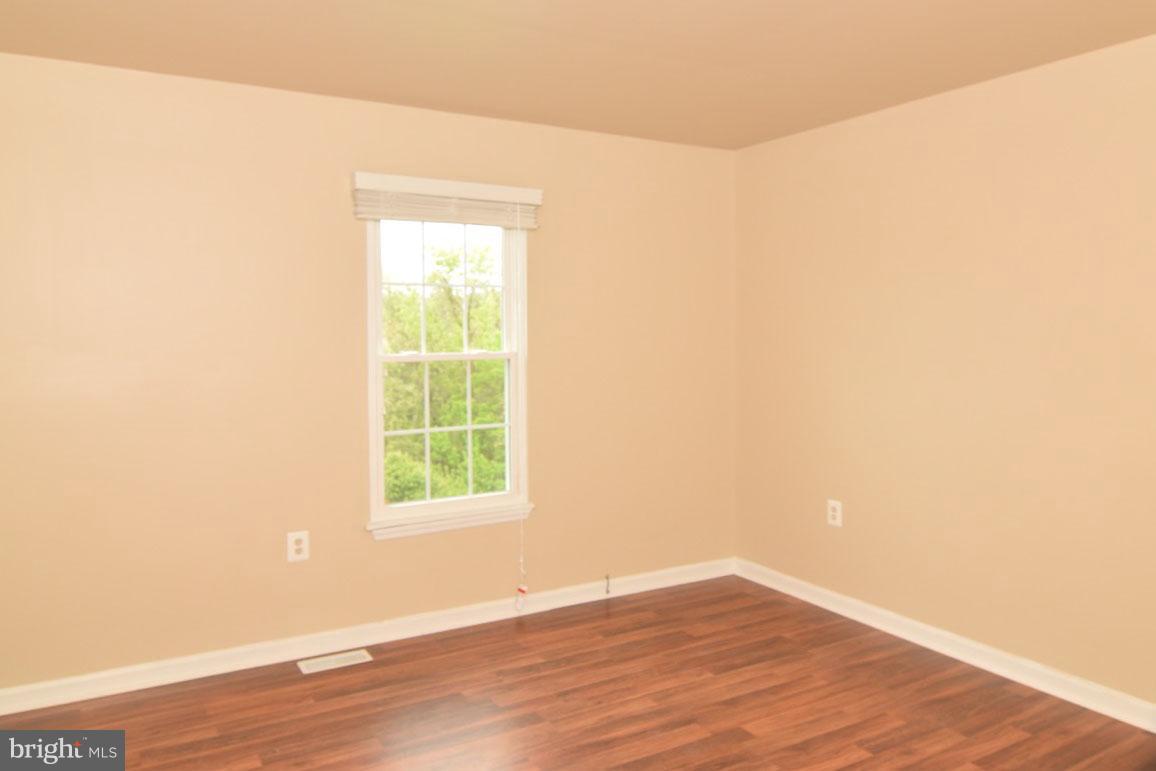 DAMASCUS VALLEY PARK - Residential Lease