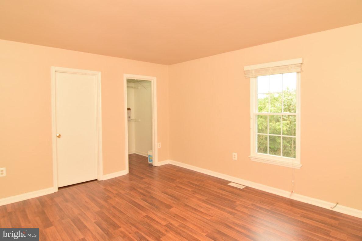 DAMASCUS VALLEY PARK - Residential Lease