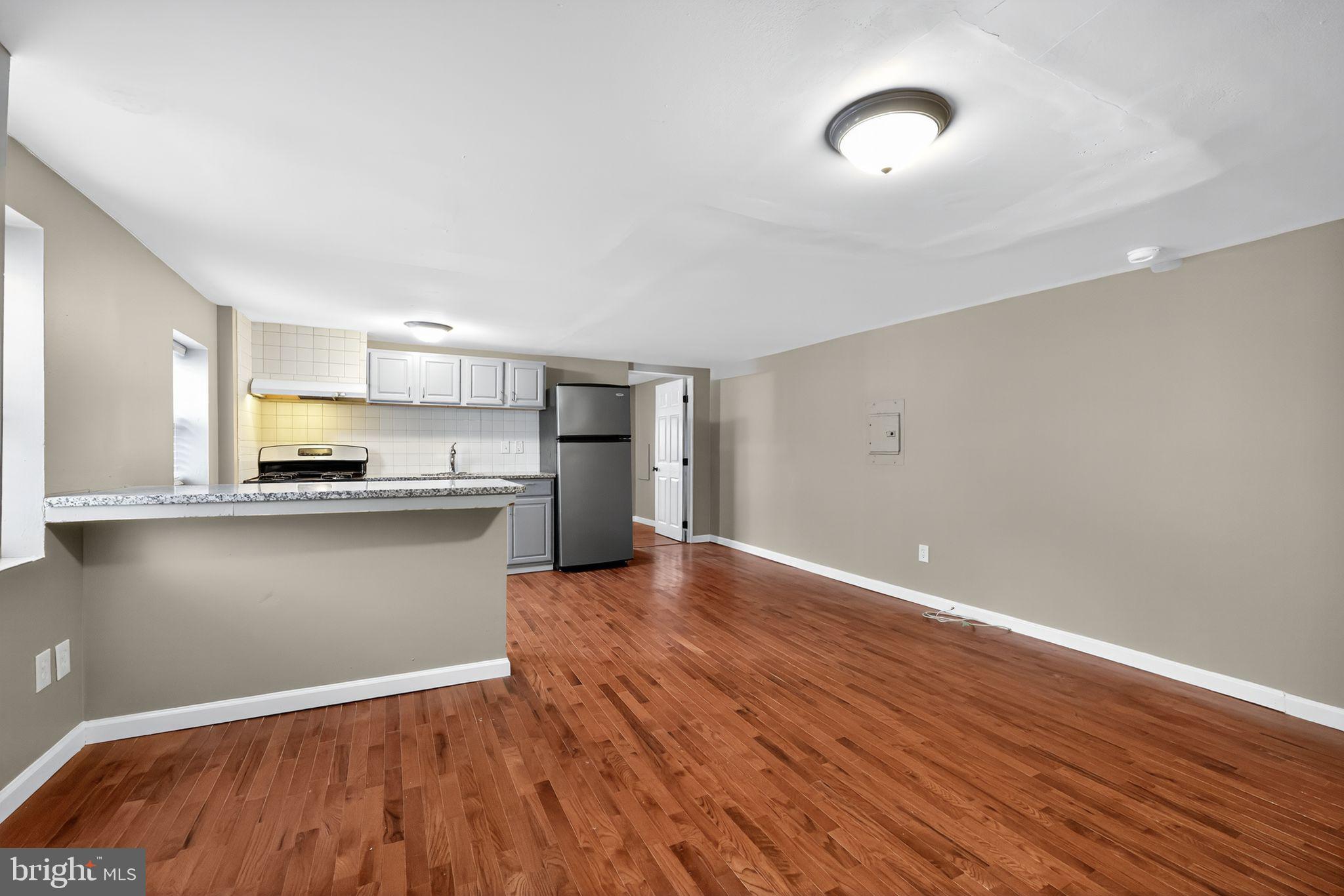 OVERBROOK - Residential Lease