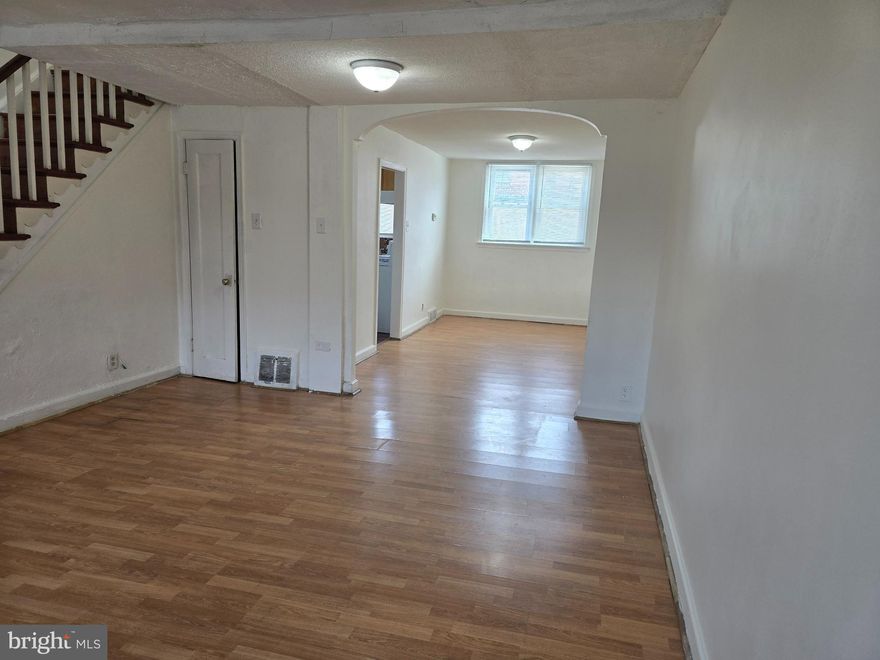 Back on the Market: This 3-bedroom, 1-bathroom rowhome in Northeast Philadelphia offers comfort, convenience, and plenty of space. With 1,224 square feet of living space, it’s a great fit for anyone looking to settle in a friendly and convenient neighborhood.
The home features a spacious layout with three cozy bedrooms and lots of natural light. Central air keeps the home comfortable year-round, and the washer/dryer hookup adds extra convenience. A full basement provides plenty of storage, and the rear exit leads to off-street parking and a garage, making parking stress-free.
Located near Frankford Playground and Wissonoming Park, this home offers easy access to outdoor recreation. It’s also close to Philadelphia Charter School for the Arts, shopping, dining, and public transit options.
Pets are welcome, and rent is $1,600 per month with a $1,600 security deposit. Utilities are not included.
Contact us today to schedule a tour and see everything this charming rowhome has to offer.