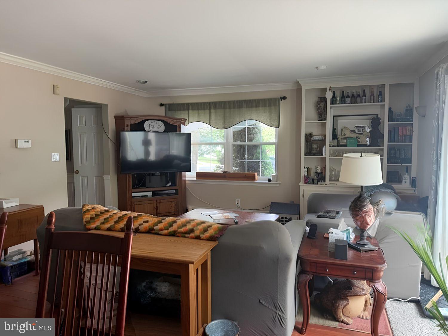 138 LAMPLIGHTER COURT