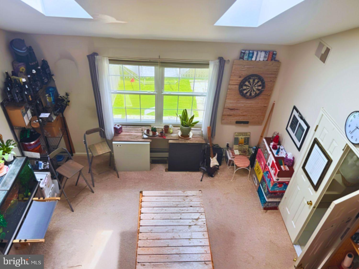 138 LAMPLIGHTER COURT