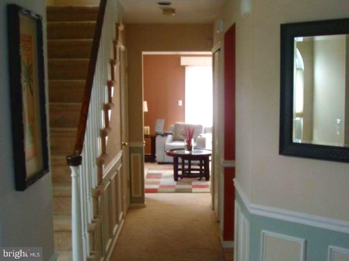 138 LAMPLIGHTER COURT