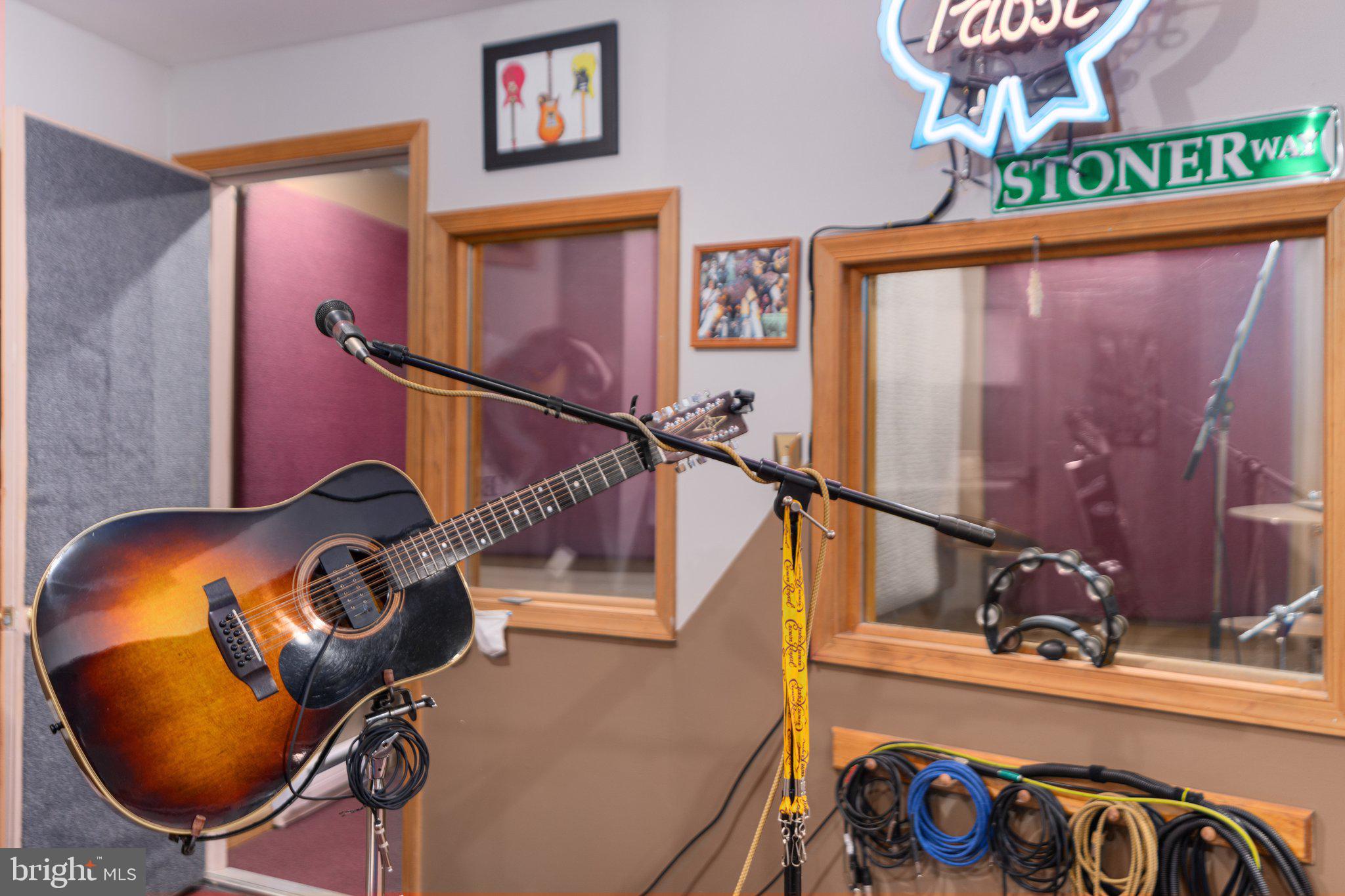 STONECREST PARK - Residential