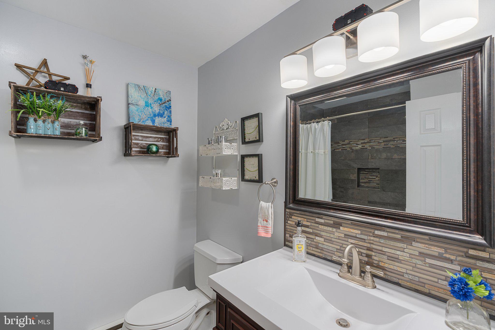 STONECREST PARK - Residential