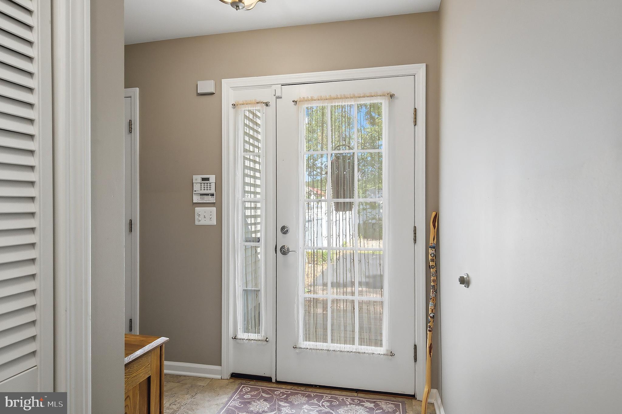 48 BAYVIEW BL