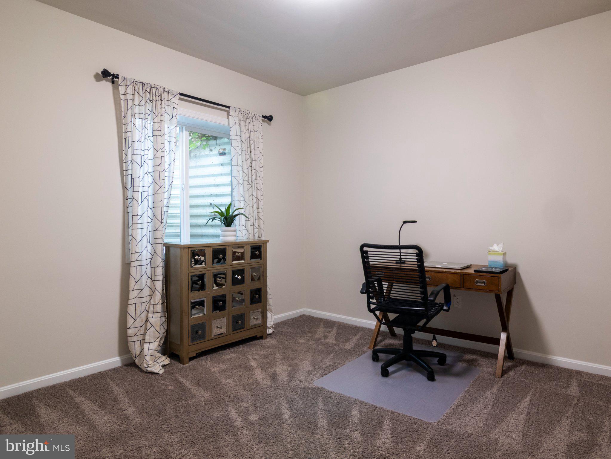 HONEYSUCKLE RIDGE - Residential