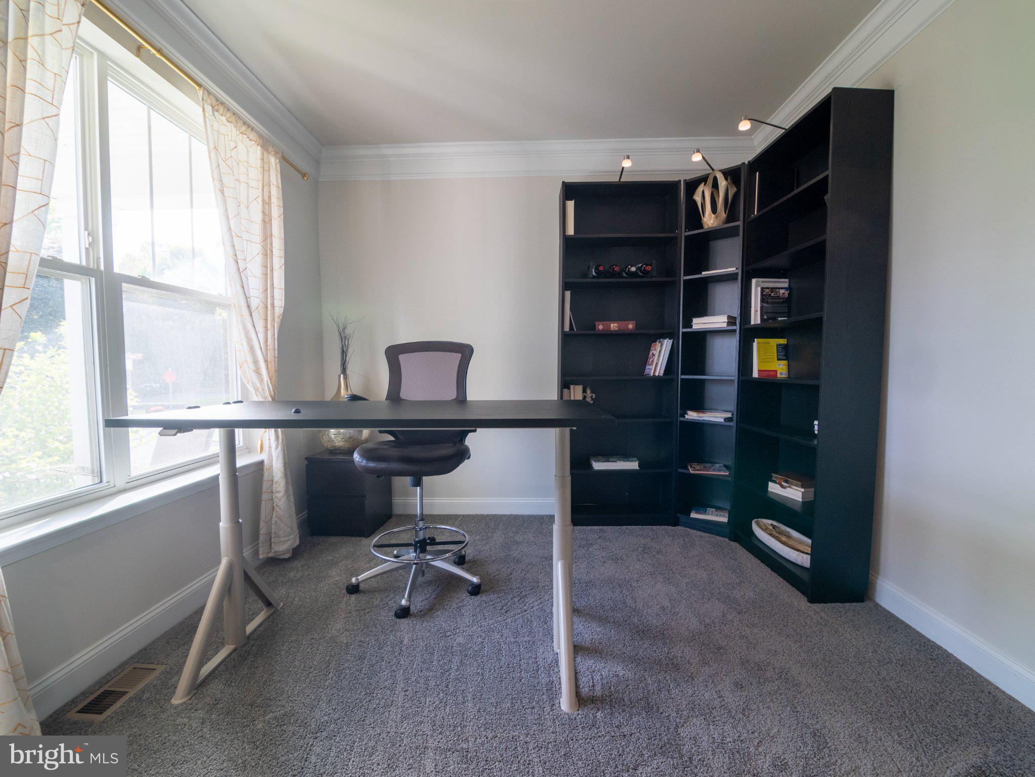 HONEYSUCKLE RIDGE - Residential