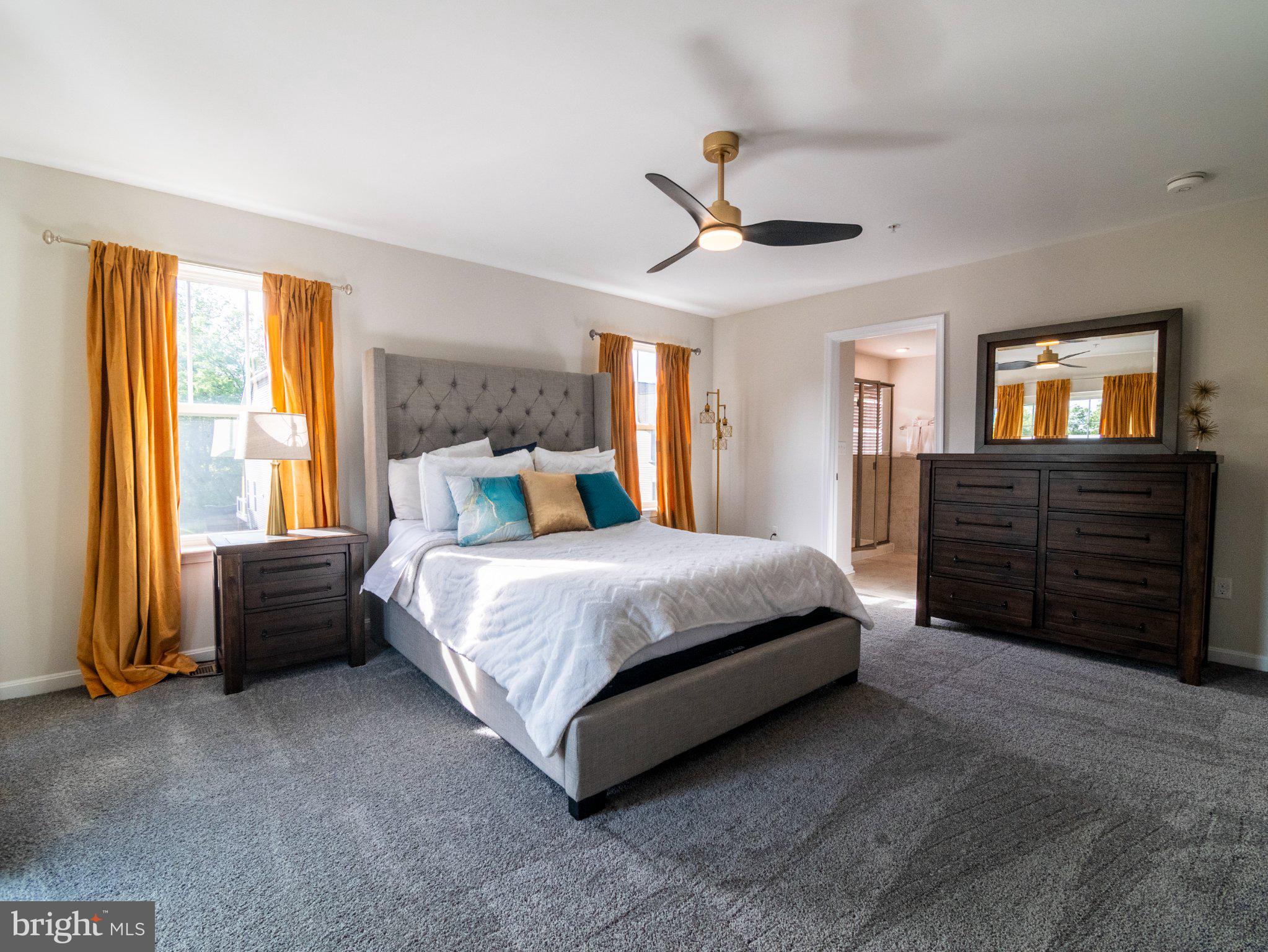 HONEYSUCKLE RIDGE - Residential