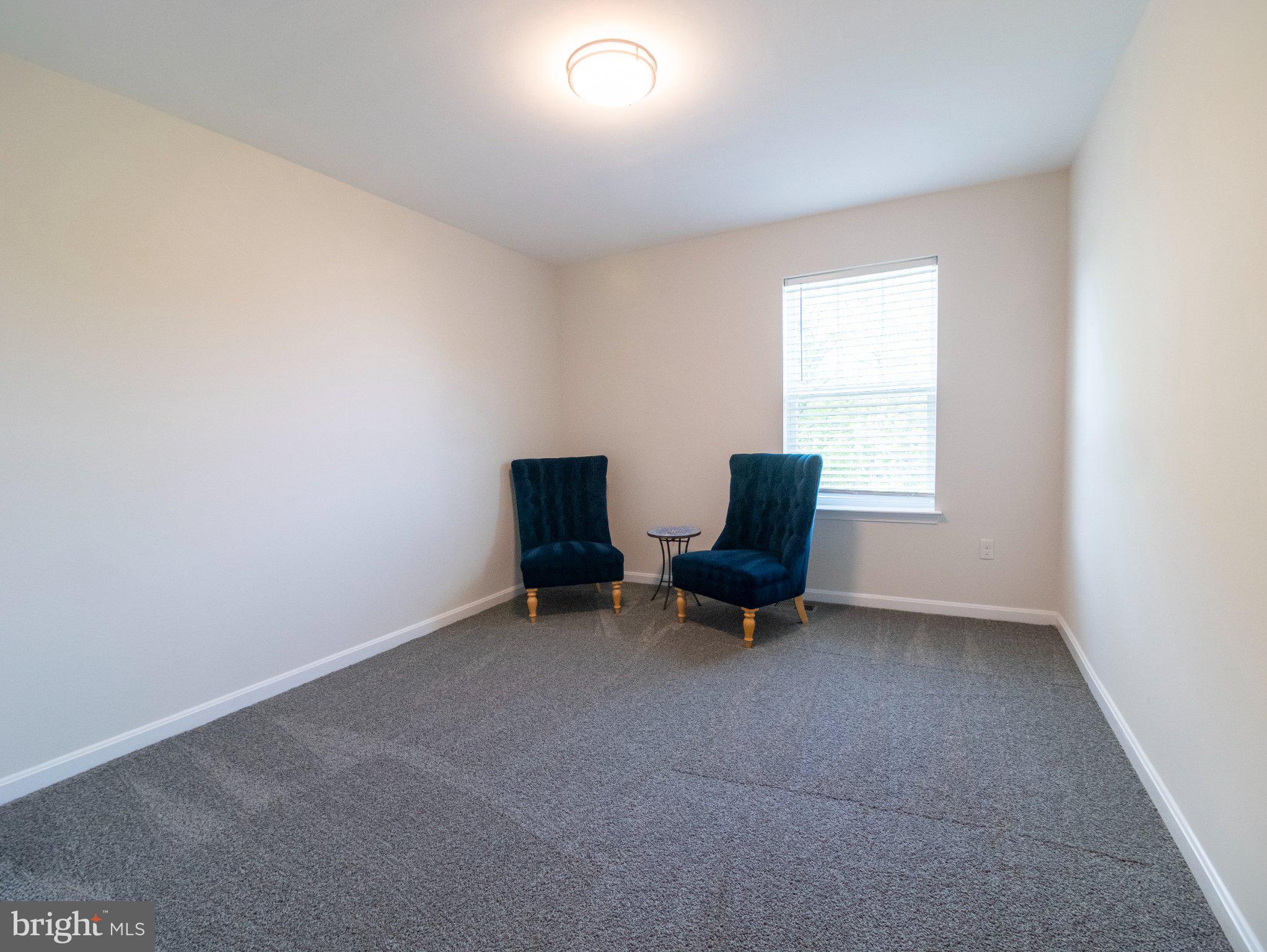 HONEYSUCKLE RIDGE - Residential