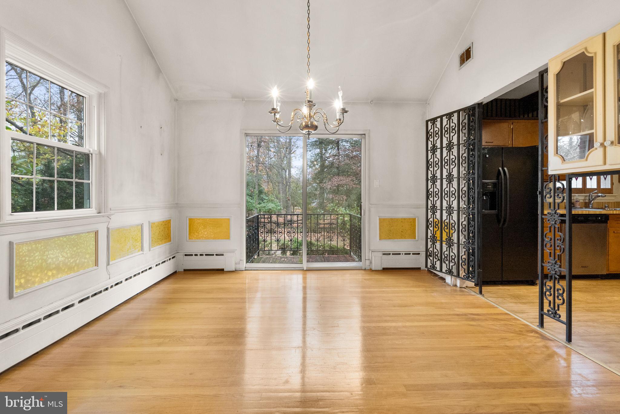 COLLEGE HEIGHTS ESTATES - Residential