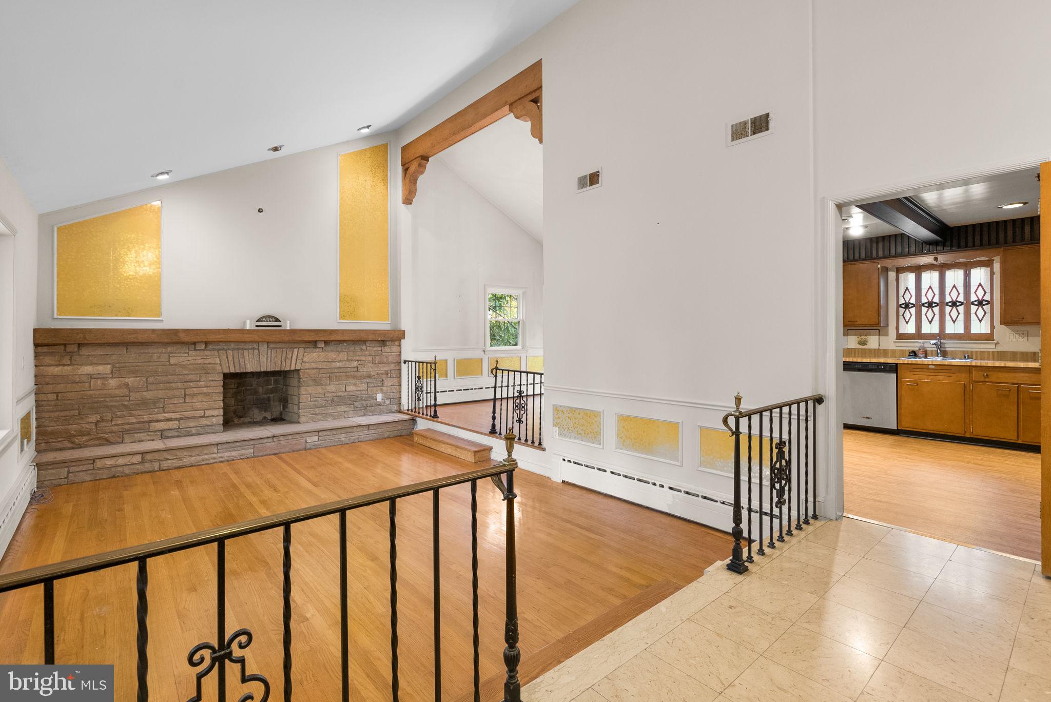 COLLEGE HEIGHTS ESTATES - Residential