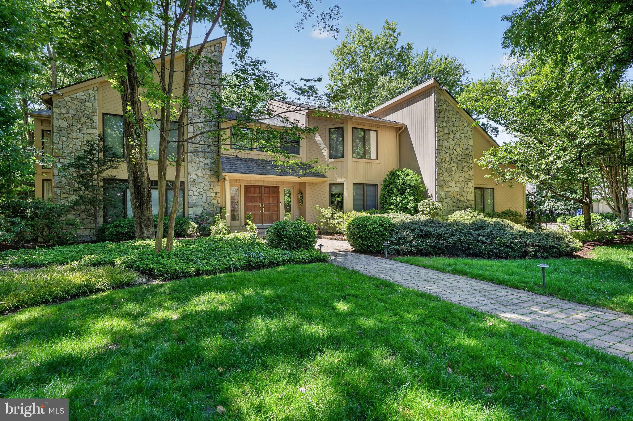 43 SOUTHWOOD DRIVE