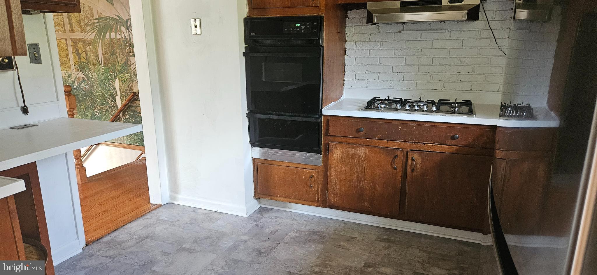 WOODBERRY FOREST - Residential