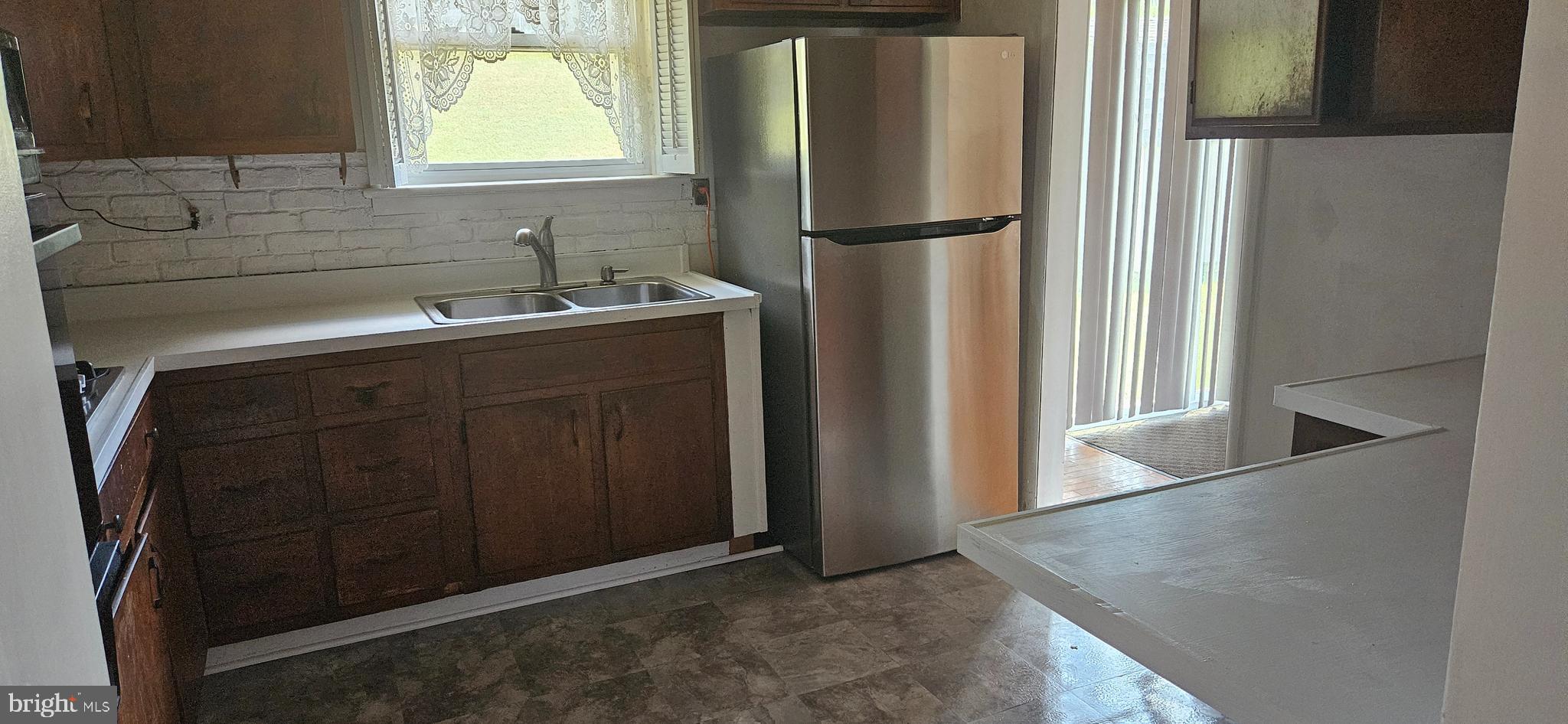 WOODBERRY FOREST - Residential