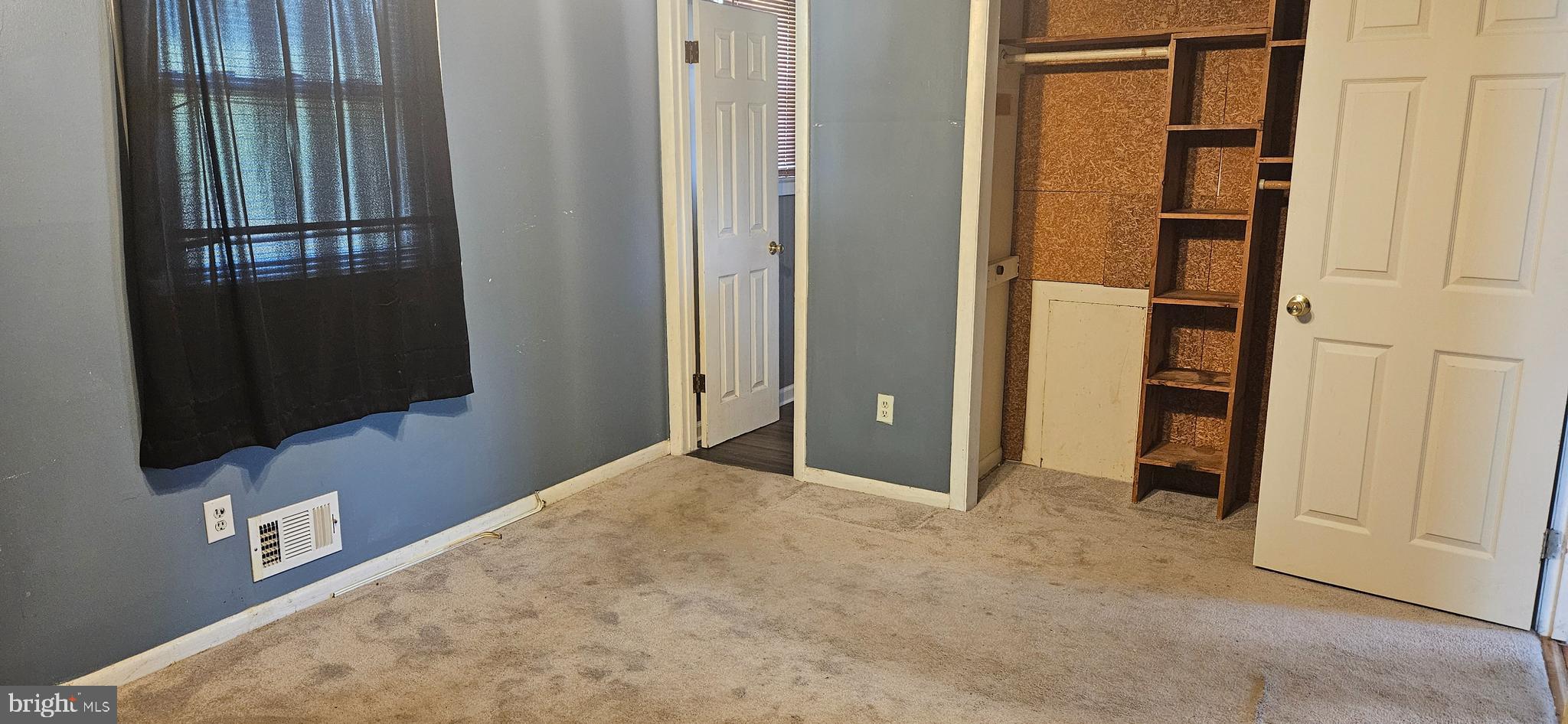 WOODBERRY FOREST - Residential