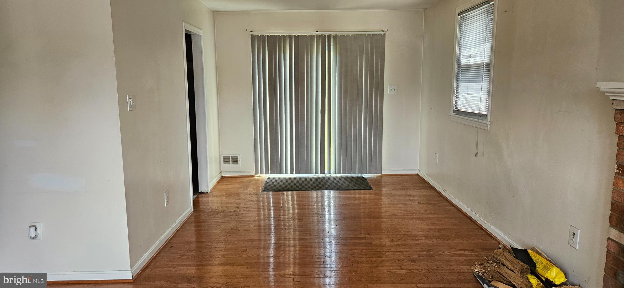 WOODBERRY FOREST - Residential