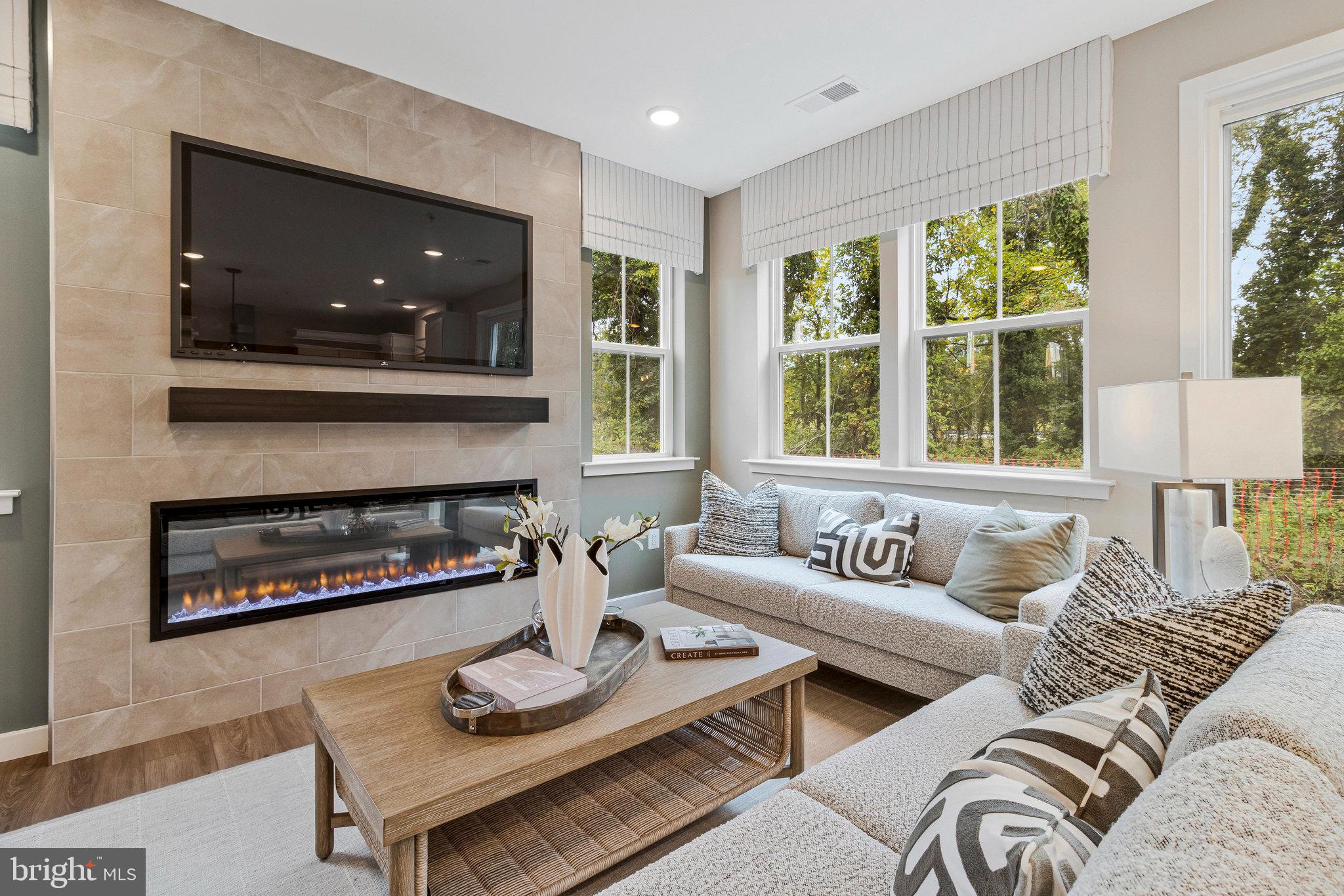 ENCLAVE AT ARUNDEL HILLS - Residential