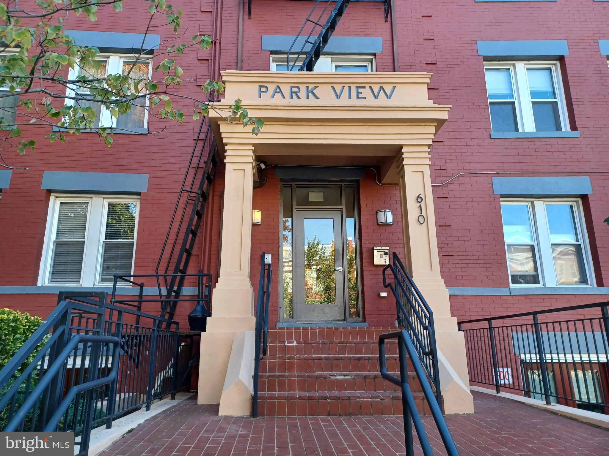 610 IRVING STREET NW 203