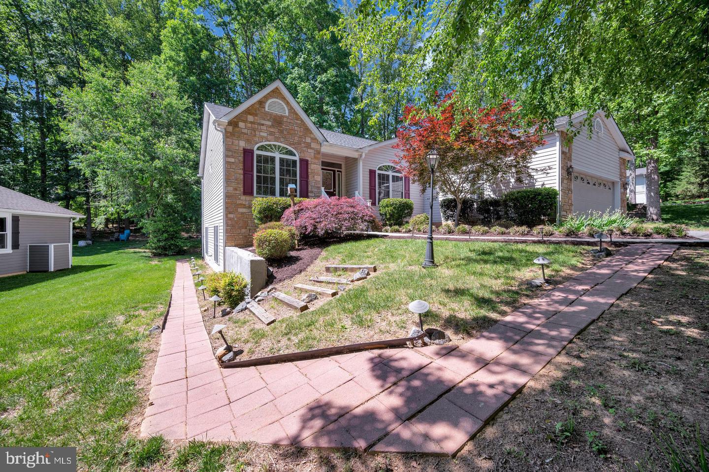 209 SAND TRAP LANE
