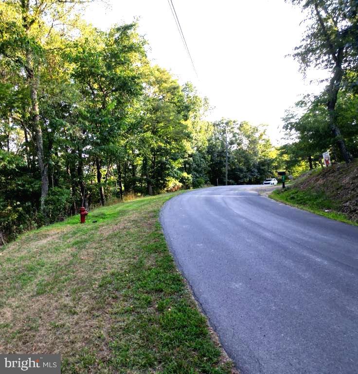 PINEPOINTE SUBDIVISION - Land