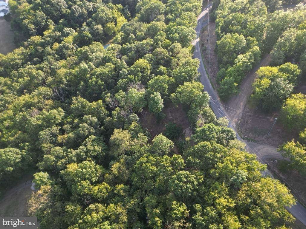 PINEPOINTE SUBDIVISION - Land