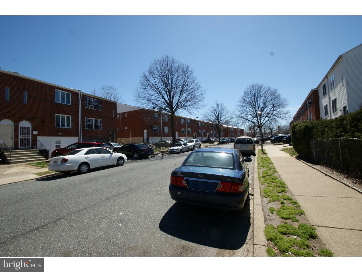 ASHTON-WOODENBRIDGE - Residential Lease