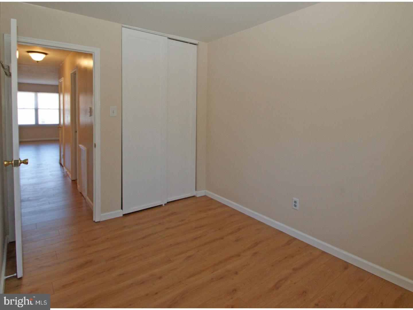 ASHTON-WOODENBRIDGE - Residential Lease