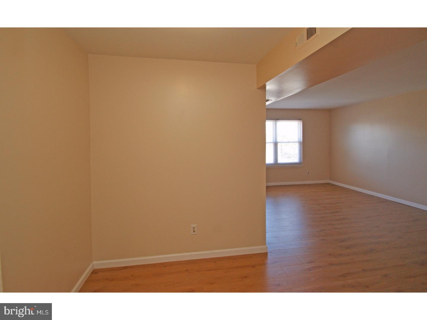 ASHTON-WOODENBRIDGE - Residential Lease