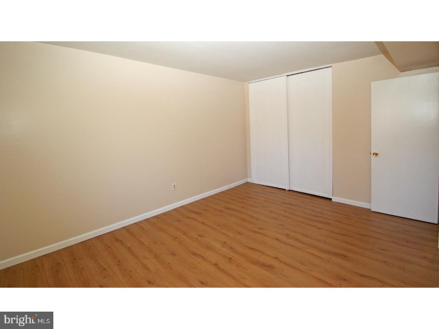 ASHTON-WOODENBRIDGE - Residential Lease