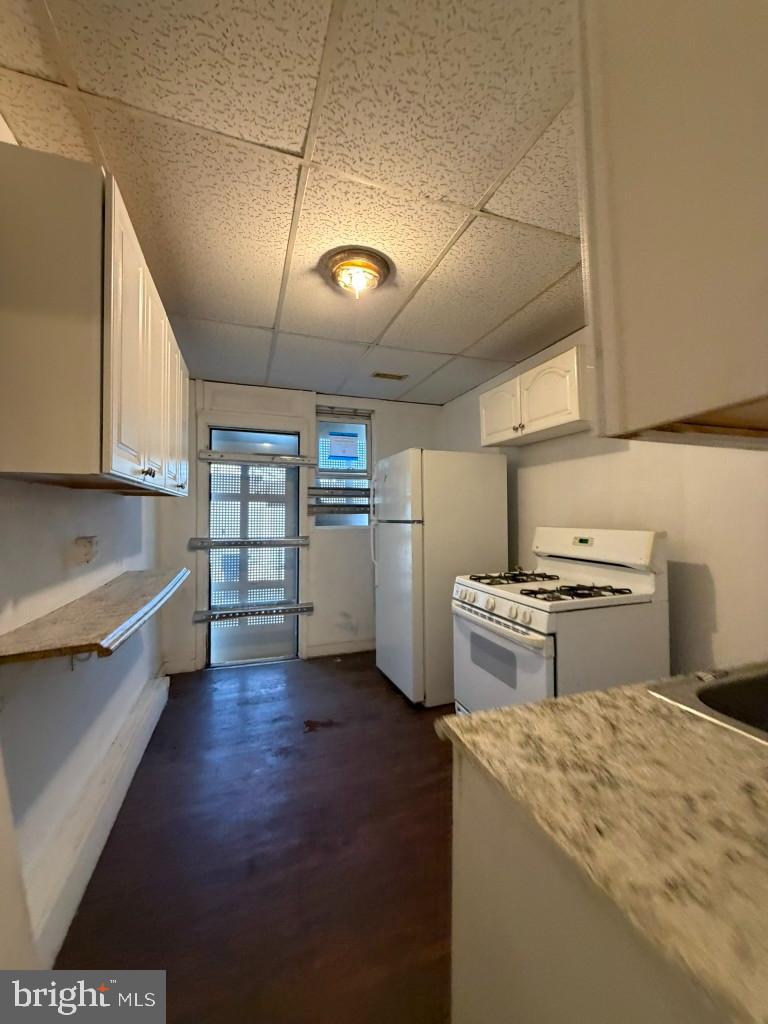 EAST BALTIMORE MIDWAY - Residential