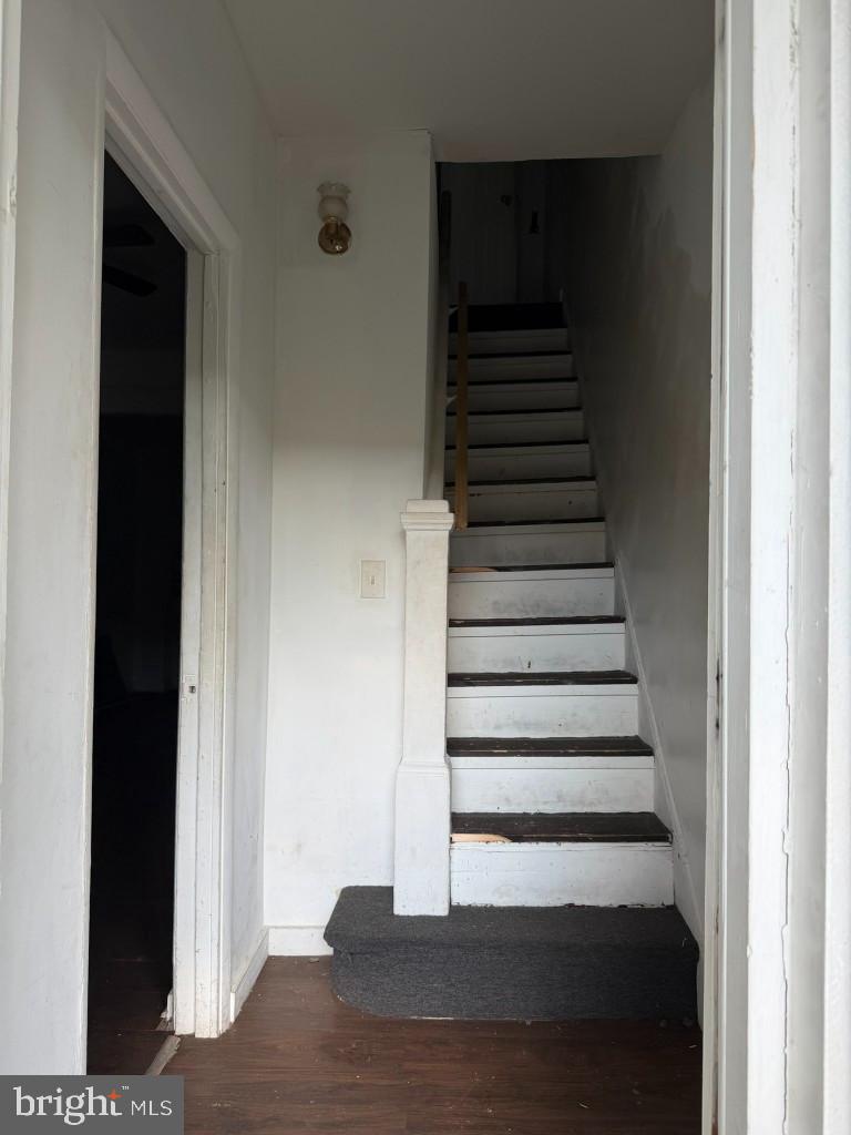 1115 N LAKEWOOD AVENUE N