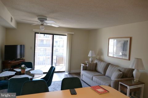 Photo of 204 33rd Street #30601, OCEAN CITY, MD 21842 (MLS # MDWO2037434)